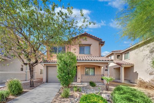 6460 Chettle House Ln, Las Vegas, NV, 89122-7668 | Card Image