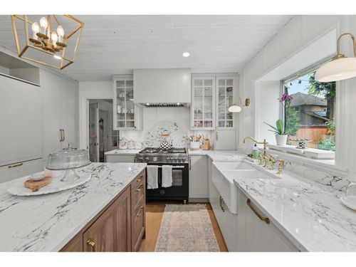 2085 Ocean Forest Drive, Surrey, BC, V4A6P1 | Card Image