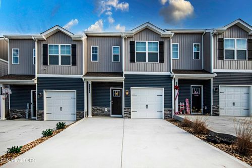 3568 Bisham Wood Ln, Powell, TN, 37849-3156 | Card Image