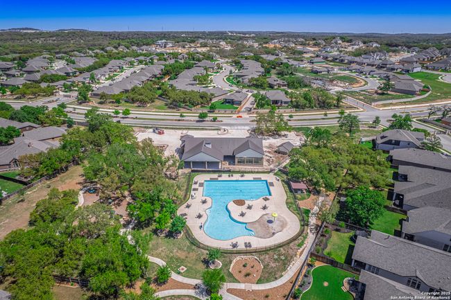 184 Cimarron Crk, House other with 4 bedrooms, 4 bathrooms and null parking in Boerne TX | Image 43