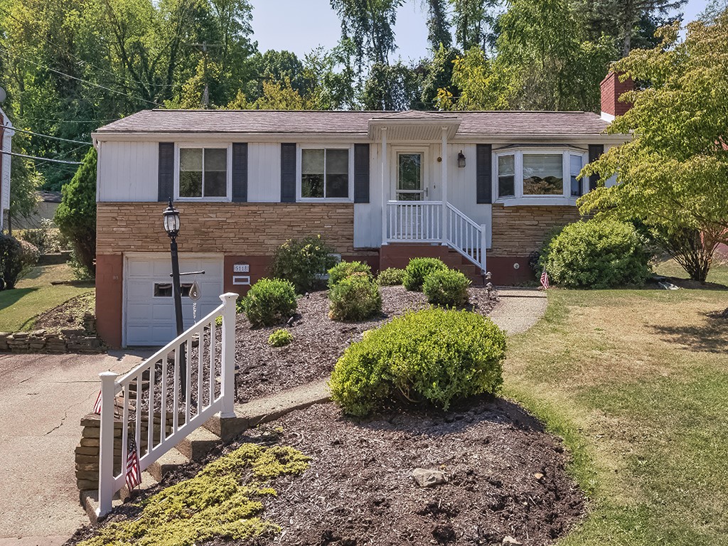 Passage Dr, Pittsburgh, PA 15236