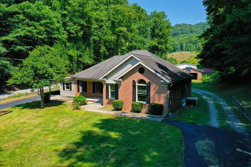 320 T Run Branch Rd, Artemus, KY, 40903-6064 | Card Image
