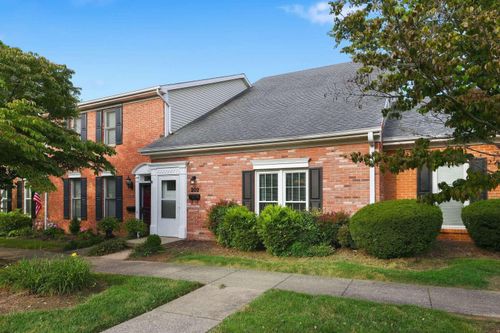 202 Bruce Ct, Danville, KY, 40422-1948 | Card Image