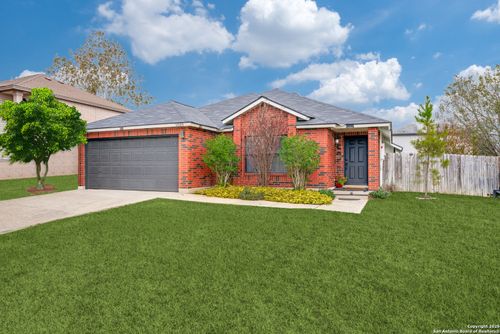 1085 Stone Holw, New Braunfels, TX, 78130-2400 | Card Image