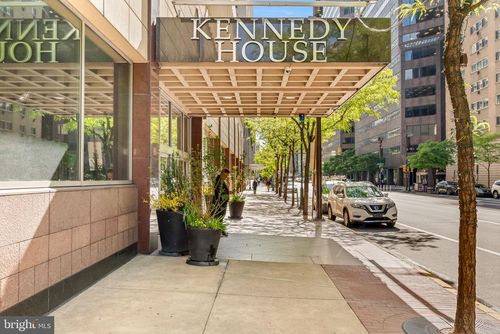 1119-20-1901 John F Kennedy Blvd, PHILADELPHIA, PA, 19103-1508 | Card Image