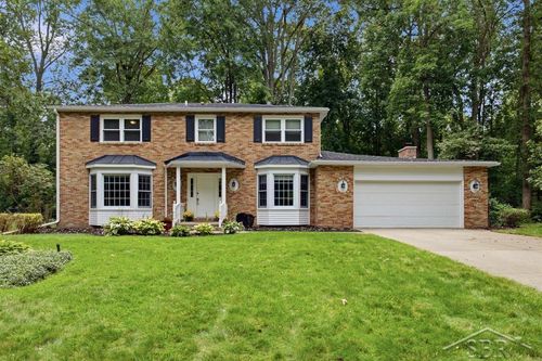 605 Harper Lane, Midland, MI, 48640 | Card Image