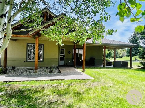 1 Jack Lackey Ln, Red Lodge, MT, 59068-9095 | Card Image
