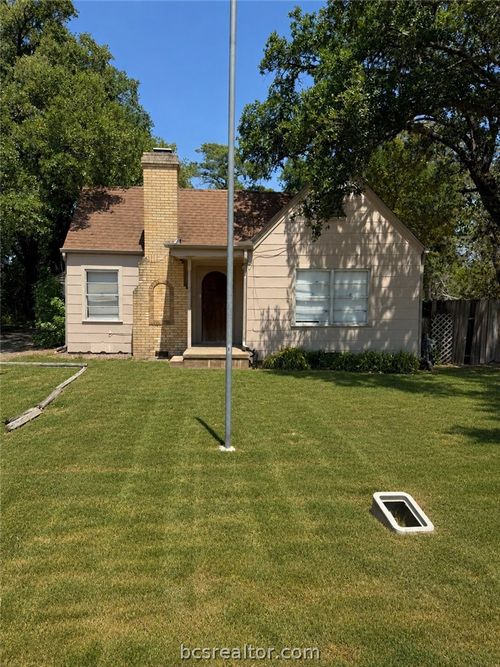 1545 E Wm J Bryan Parkway, Bryan, TX, 77803 | Card Image