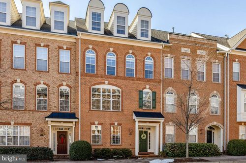120 Fortnightly Blvd, HERNDON, VA, 20170-3752 | Card Image