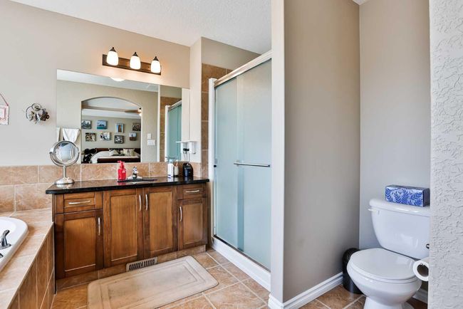 29 Sixmile Road S, House other with 5 bedrooms, 3 bathrooms and 4 parking in Lethbridge AB | Image 16