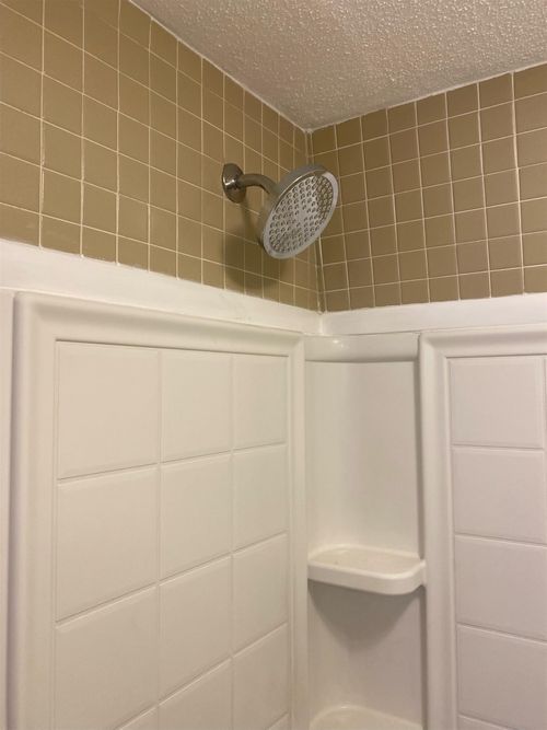 1898 Poplar Woods Cir E, Germantown, TN, 38138-3695 | Card Image