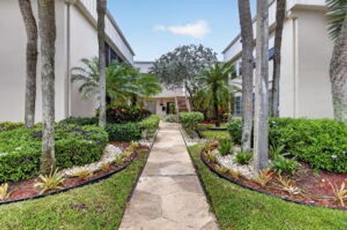 c-133 Capri C, Delray Beach, FL, 33484-7923 | Card Image