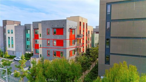 199 Bowery, Irvine, CA, 92612 | Card Image