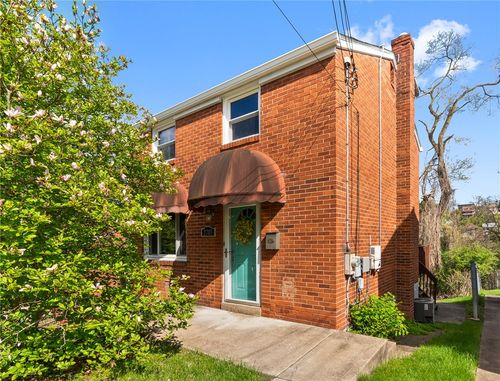 2703 Philadelphia Ave, Pittsburgh, PA, 15216-1926 | Card Image