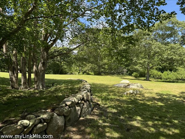 9 Moshup Trl, House other with 2 bedrooms, 2 bathrooms and null parking in Aquinnah MA | Image 5