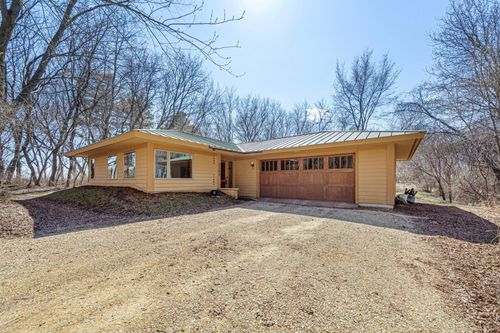 2264 320th Street E, Northfield, MN, 55057 | Card Image