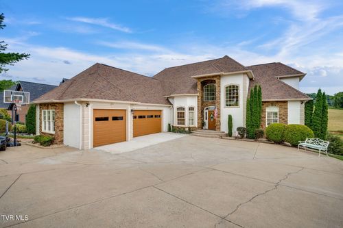 8 Lake Harbor Ct, Johnson City, TN, 37615-2970 | Card Image