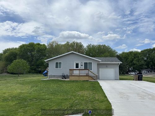 517 Derinda St, Saint Libory, NE, 68872-9781 | Card Image