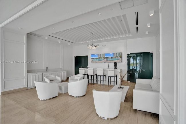 APT-2607 - 3201 Ne 183 Rd St, Condo with 3 bedrooms, 3 bathrooms and null parking in Aventura FL | Image 77