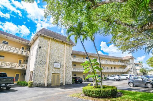 apt-107-5100 Nw 35th St, Lauderdale Lakes, FL, 33319-5217 | Card Image