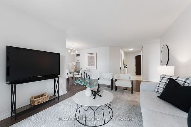 307 - 110 Promenade Cir, Condo with 2 bedrooms, 2 bathrooms and null parking in Vaughan ON | Image 20