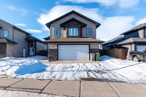 7108 39a St, Lloydminster, AB, T9V3M3 | Card Image