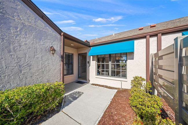 7640 - 5933 Clubside Dr, Condo with 2 bedrooms, 2 bathrooms and null parking in SARASOTA FL | Image 48