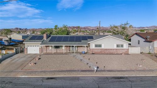 846 Fairview Dr, Henderson, NV, 89015-5717 | Card Image