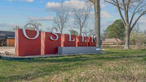 901 Osler Dr, Jonesboro, AR, 72401-4593 | Card Image