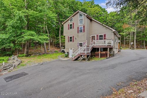 141 Paper Birch S, Tafton, PA, 18464 | Card Image