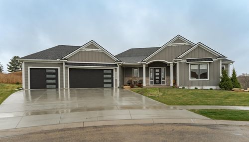 3251 Century Ridge Pl Ne, Rochester, MN, 55906-7746 | Card Image