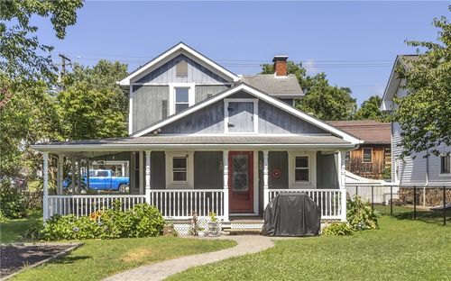 18 E Pittsburgh St, Delmont, PA, 15626-1422 | Card Image