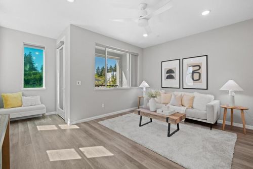 2671 Beechnut Dr, San Jose, CA, 95133-2779 | Card Image