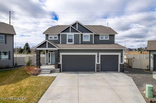 880 E Allenby Ct, Post Falls, ID, 83854-8722 | Card Image
