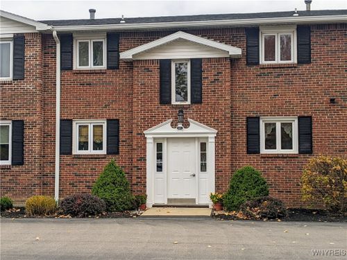 5-1071 Reserve Road, West Seneca, NY, 14224 | Card Image