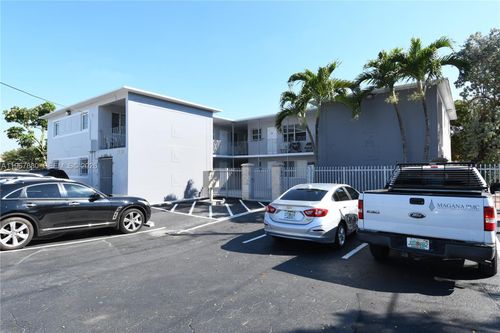 apt-3-1398 Nw 61st St, Miami, FL, 33142-8268 | Card Image