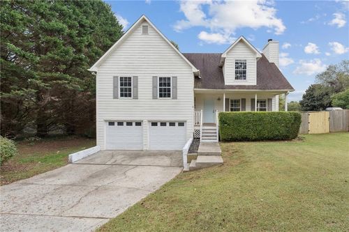8020 Estee Dr, Cumming, GA, 30028-5953 | Card Image