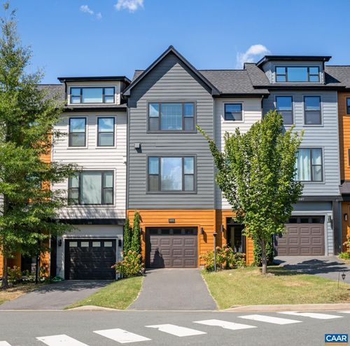 109 Junction Ln, CHARLOTTESVILLE, VA, 22902-6281 | Card Image