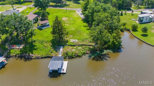 2000 Lakeshore Dr, Cuba, MO, 65453-9687 | Card Image