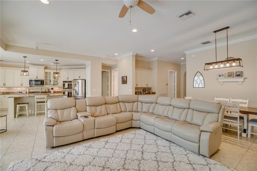 4247 Diamond Sq, Vero Beach, FL, 32967-1840 | Card Image