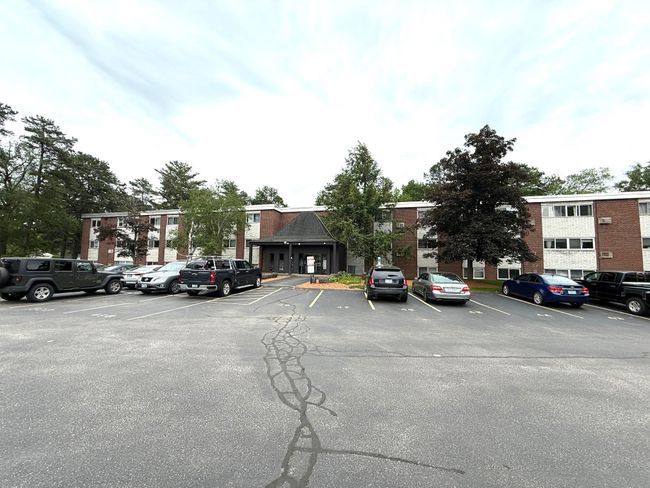 APT-10R - 128 Loudon Rd, Condo with 2 bedrooms, 1 bathrooms and null parking in Concord NH | Image 14