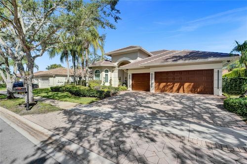 394 Mallard Ln, Weston, FL, 33327-1119 | Card Image