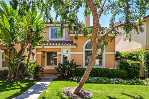 66 Avanzare, Irvine, CA, 92606-8932 | Card Image