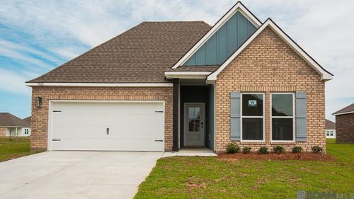 7022 Brook Hollow Dr, Zachary, LA, 70791-4586 | Card Image