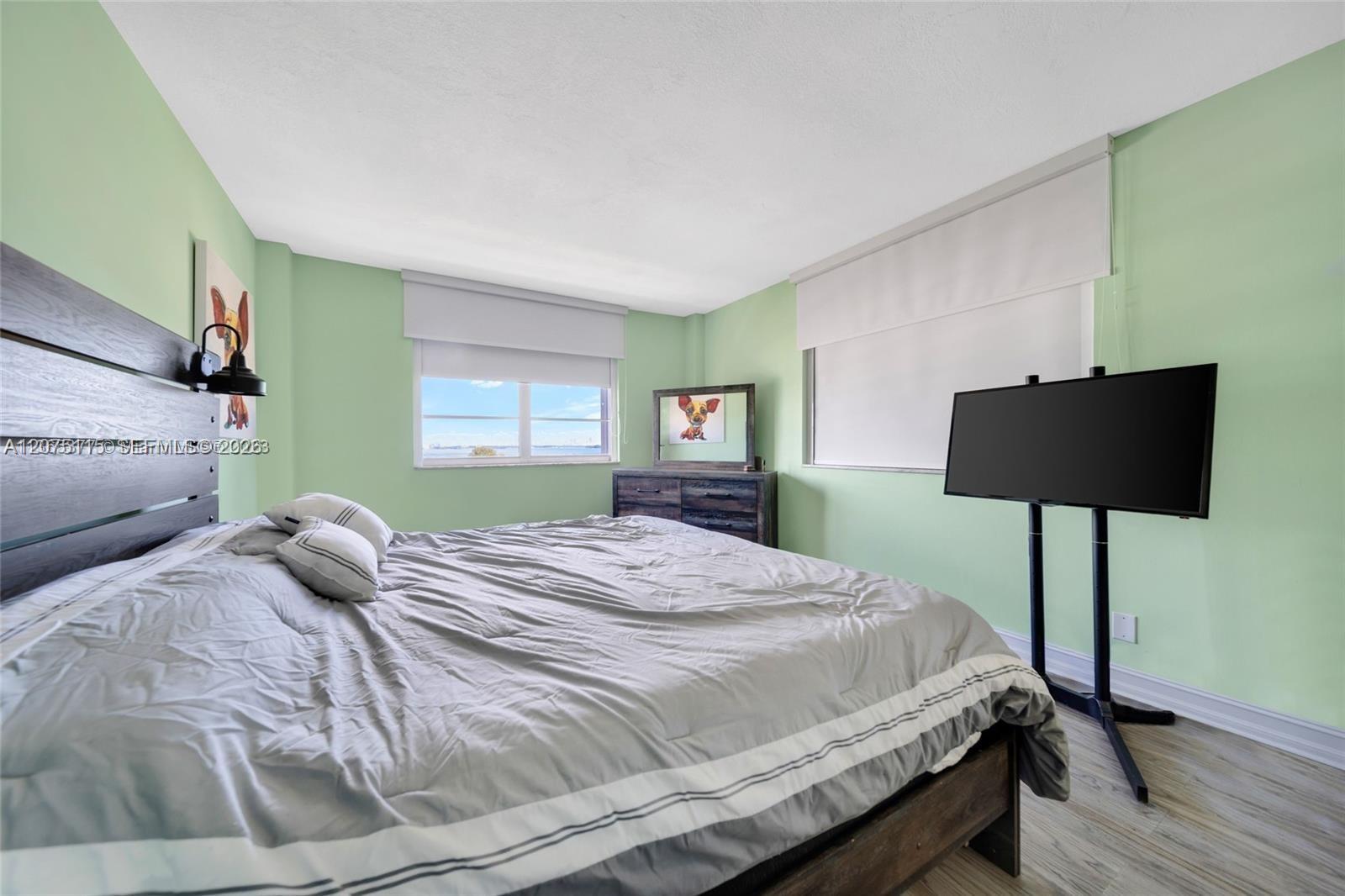 Residential Lease in North Bay Village