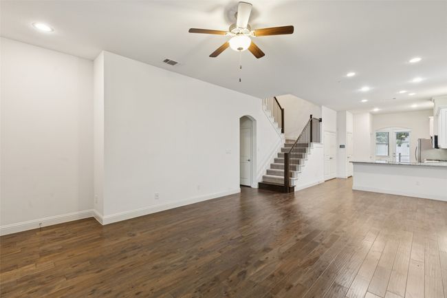7108 Mitchell Dr, Townhouse with 3 bedrooms, 3 bathrooms and null parking in Mckinney TX | Image 7