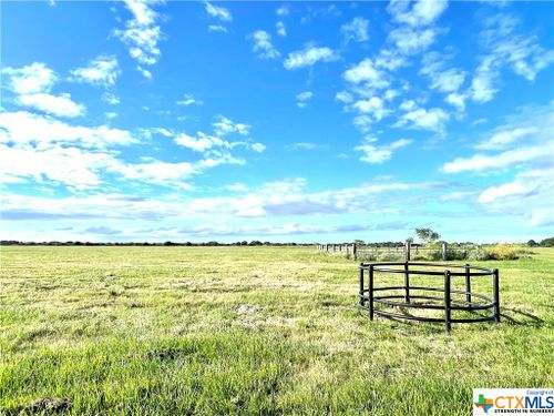 4 Mack Hale Rd, Seadrift, TX, 77983 | Card Image
