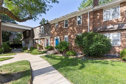 10017 W 95th St, Overland Park, KS, 66212-4918 | Card Image
