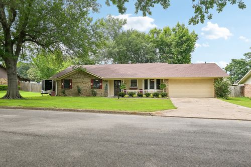 944 Moore St S, Sulphur Springs, TX, 75482-4256 | Card Image