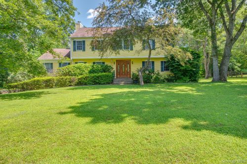 45 Stallion Trl, Brewster, NY, 10509-4706 | Card Image